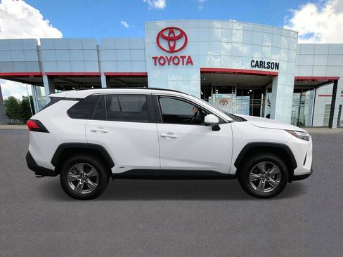 Certified 2025 Toyota RAV4 XLE AWD/4WD image 4