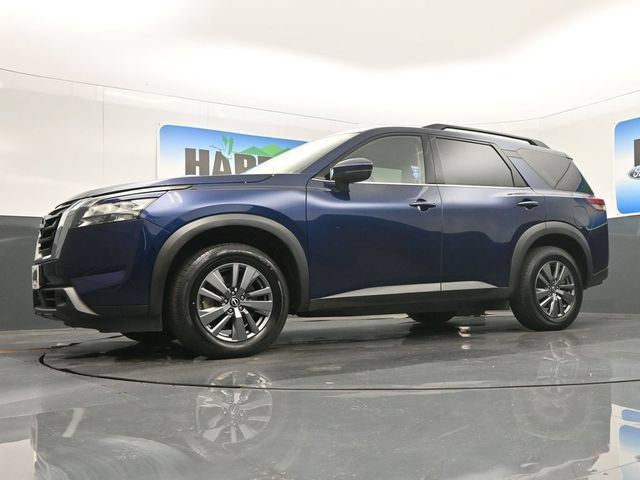 Used 2024 Nissan Pathfinder SV FWD image 19