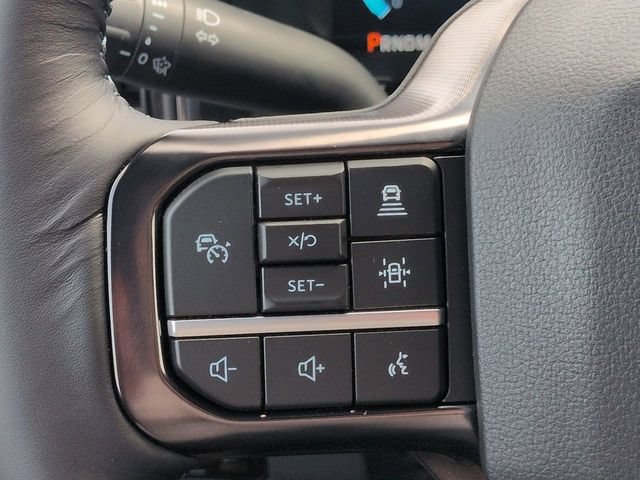 New 2026 Ford F350 Platinum w/ FX4 Off-Road Package AWD/4WD image 25