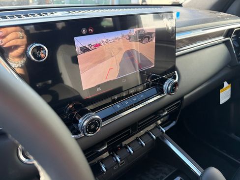 New 2026 GMC Canyon Elevation image 20