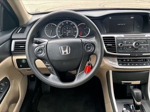 Used 2015 Honda Accord LX image 5