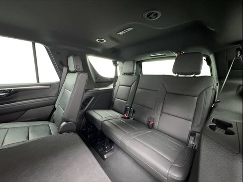 Used 2025 Chevrolet Tahoe LT AWD/4WD image 25