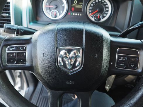 Used 2017 RAM 2500 SLT AWD/4WD image 28