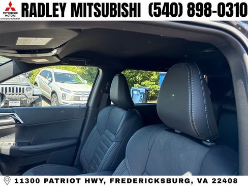 New 2026 Mitsubishi Outlander LE AWD/4WD image 2