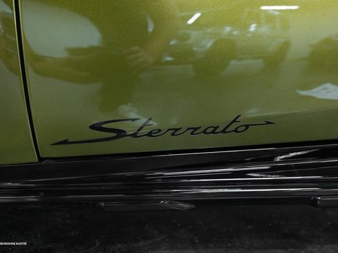 Used 2024 Lamborghini Huracan Sterrato image 7