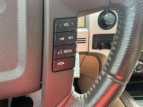 Used 2013 Ford F150 Lariat w/ Luxury Equipment Group AWD/4WD image 18