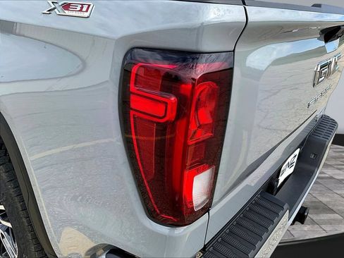 Used 2024 GMC Sierra 1500 Elevation w/ LPO, Elevation Black Package AWD/4WD image 26