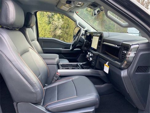 Used 2026 Ford F450 Lariat w/ Chrome Package image 37