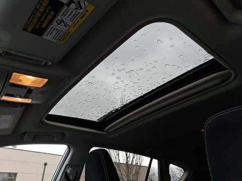 Used 2018 Toyota RAV4 XLE image 14