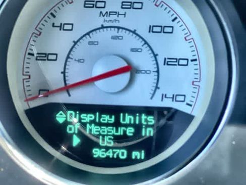 Used 2013 Dodge Challenger SXT RWD image 19