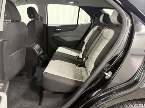 Certified 2021 Chevrolet Equinox LS image 26