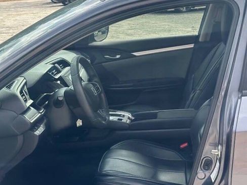Used 2017 Honda Civic LX image 13