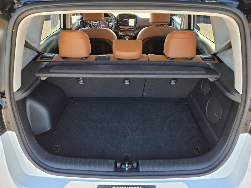 Certified 2025 Kia Soul EX FWD image 14
