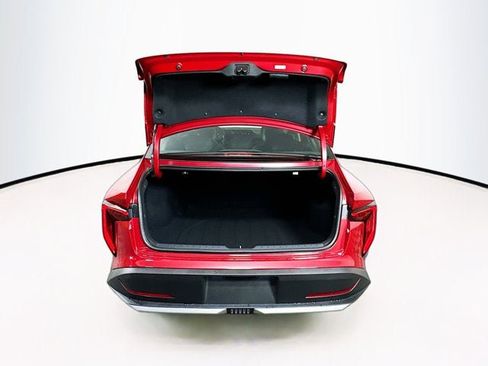 New 2025 Kia K4 LXS image 9