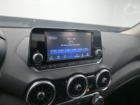 Certified 2025 Nissan Sentra S image 19