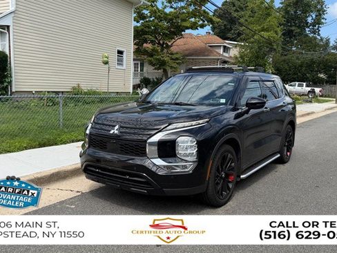 Used 2022 Mitsubishi Outlander SEL Black Edition AWD/4WD image 3