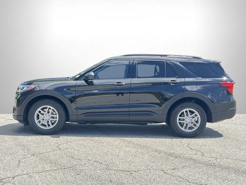 New 2026 Ford Explorer Active RWD image 20