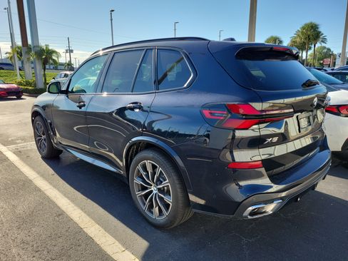 Used 2026 BMW X5 xDrive40i AWD/4WD image 4