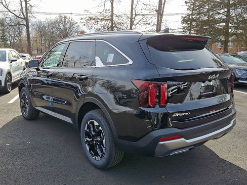 New 2026 Kia Sorento S image 5