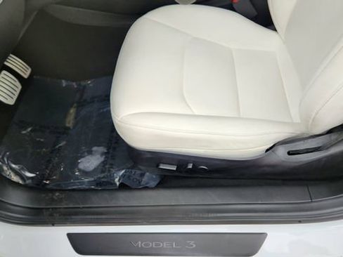 Used 2022 Tesla Model 3 Performance AWD/4WD image 33