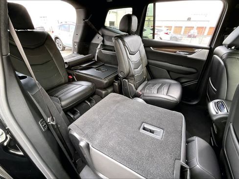 Used 2024 Cadillac XT6 Sport w/ Platinum Package image 20