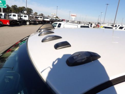 Used 2019 RAM 3500 Tradesman w/ Chrome Appearance Group image 50