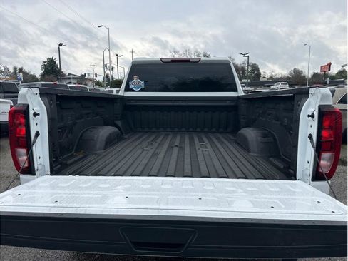 Used 2024 GMC Sierra 3500 Pro image 7