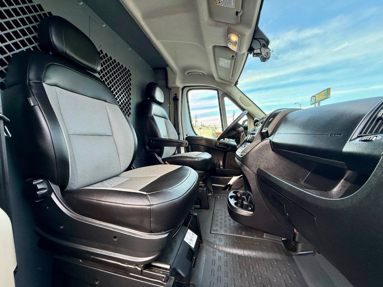 Used 2020 RAM ProMaster 1500 FWD image 27