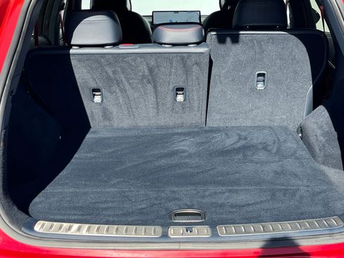 Used 2023 Genesis GV70 2.5T w/ Sport Prestige Package image 35