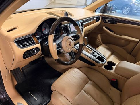 Used 2017 Porsche Macan S AWD/4WD image 15