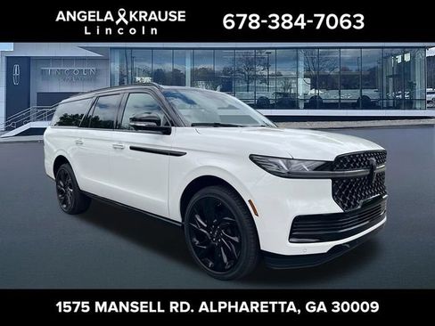 New 2027 Lincoln Navigator L Black Label AWD/4WD image 1