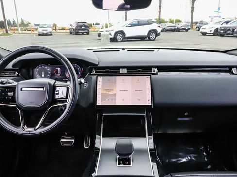 Used 2024 Land Rover Range Rover Velar Dynamic SE AWD/4WD image 16