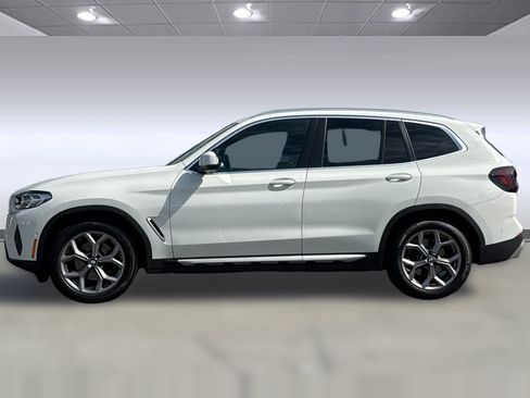 Used 2023 BMW X3 xDrive30i w/ Parking Assistance Package AWD/4WD image 2