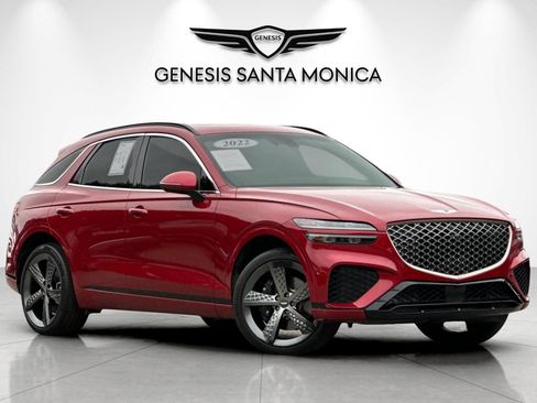 Used 2022 Genesis GV70 3.5T Sport w/ Sport Prestige Package AWD/4WD image 2