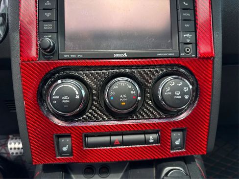 Used 2013 Dodge Challenger R/T Plus image 29