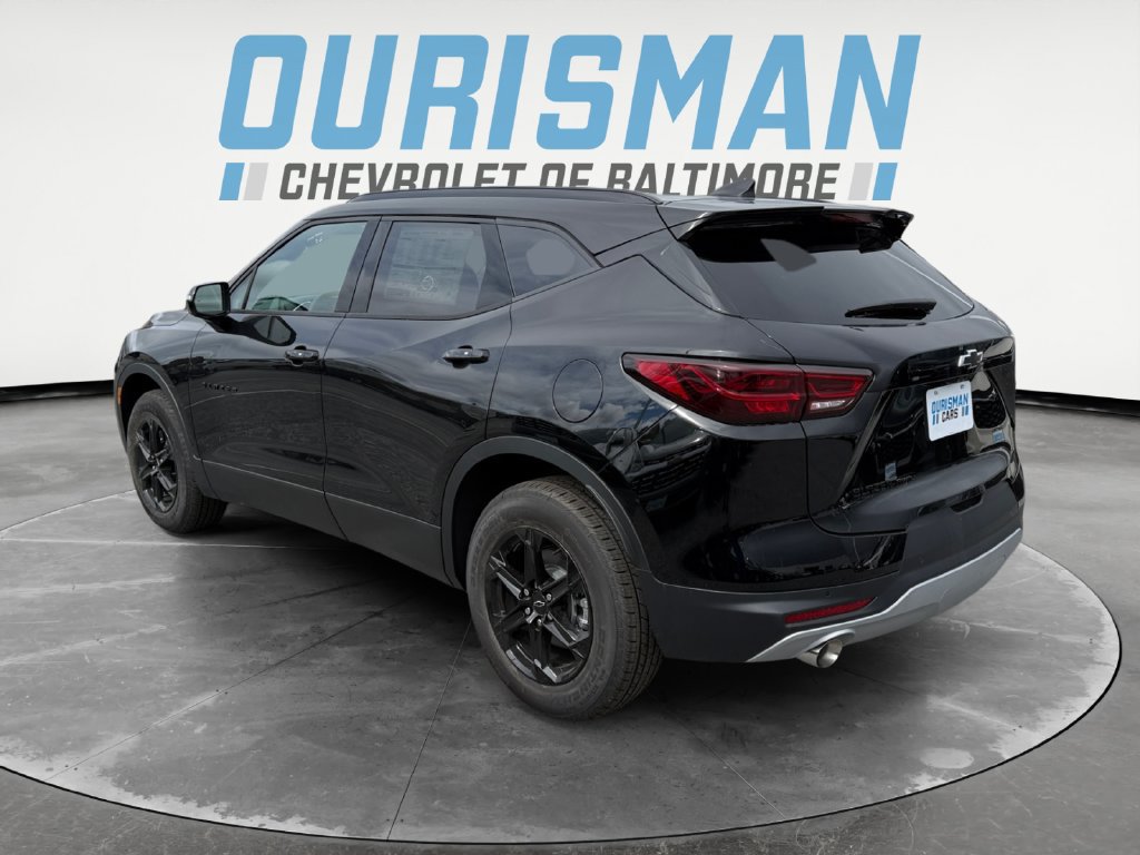 New 2026 Chevrolet Blazer LT w/ Sound & Technology Package AWD/4WD image 4