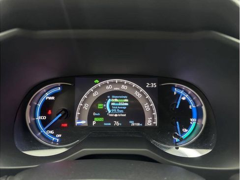 Used 2022 Toyota RAV4 SE w/ Weather & Moonroof Package AWD/4WD image 13