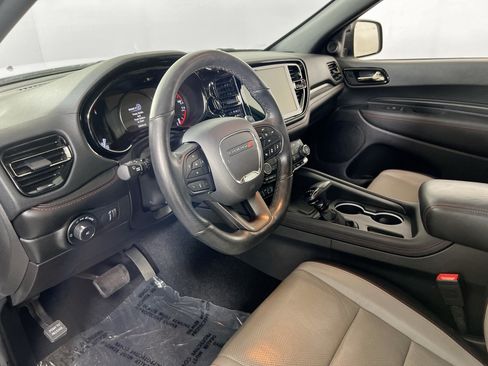 Used 2023 Dodge Durango R/T w/ Tow 'N Go Package AWD/4WD image 9