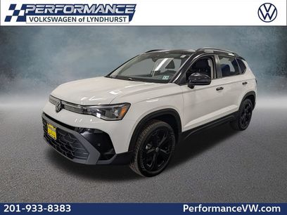 Used 2025 Volkswagen Taos SE