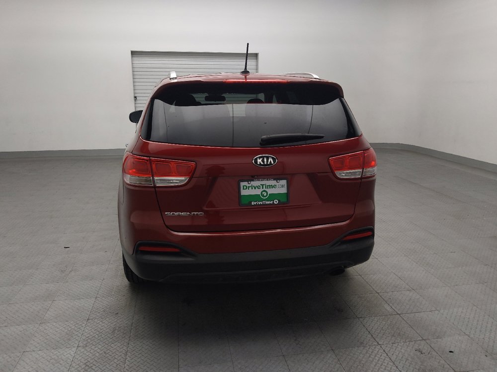 Used 2018 Kia Sorento FWD V6 image 6