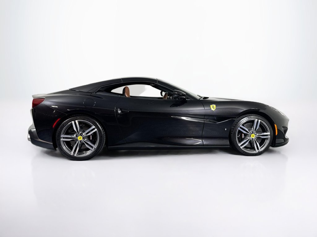 Used 2020 Ferrari Portofino RWD image 10
