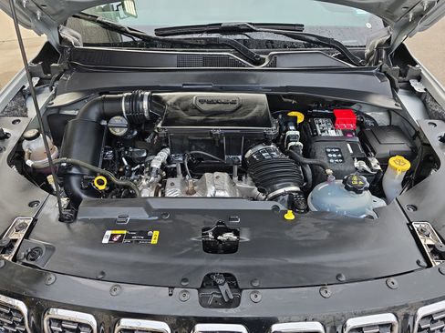 Used 2024 Jeep Compass Limited image 32