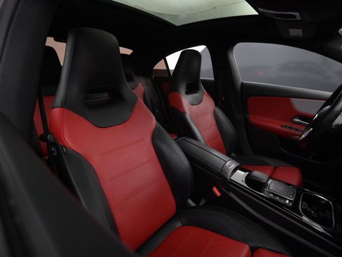 Used 2022 Mercedes-Benz CLA 250 4MATIC image 49