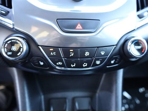 Used 2018 Chevrolet Cruze LT w/ LT Fleet Convenience Package FWD image 26