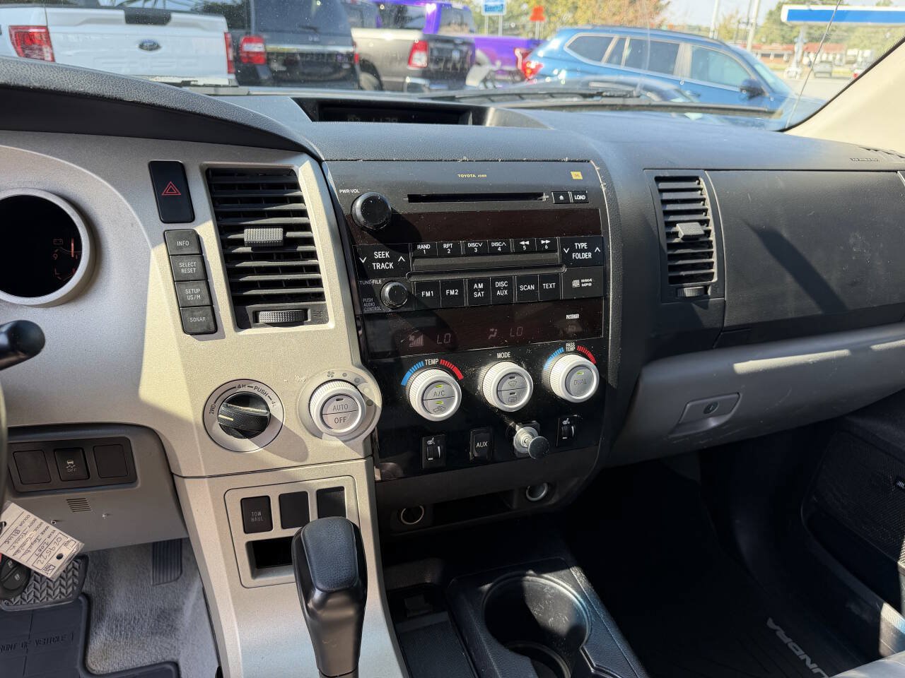 Used 2007 Toyota Tundra Limited w/ TRD Off-Road Pkg AWD/4WD image 16