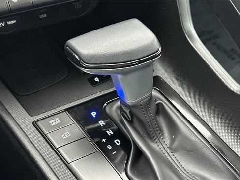 Certified 2025 Hyundai Elantra Sport image 21