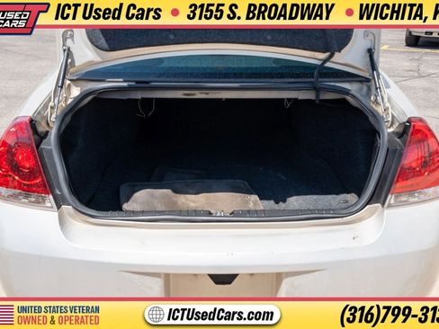 Used 2012 Chevrolet Impala LT FWD image 4