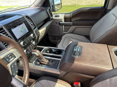 Used 2019 Ford F150 Limited w/ Trailer Tow Package image 15