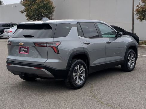 Used 2025 Chevrolet Equinox LT image 5