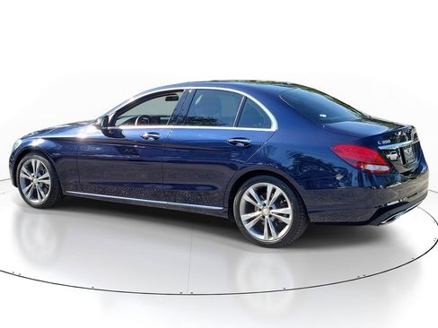 Used 2016 Mercedes-Benz C 300 Sedan image 7